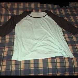 open shoulder t-shirt